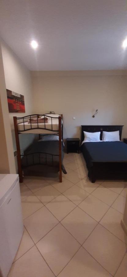 Apollonion Hotel 안드리차이나 외부 사진
