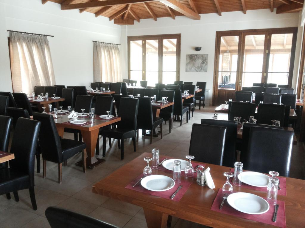 Apollonion Hotel 안드리차이나 외부 사진