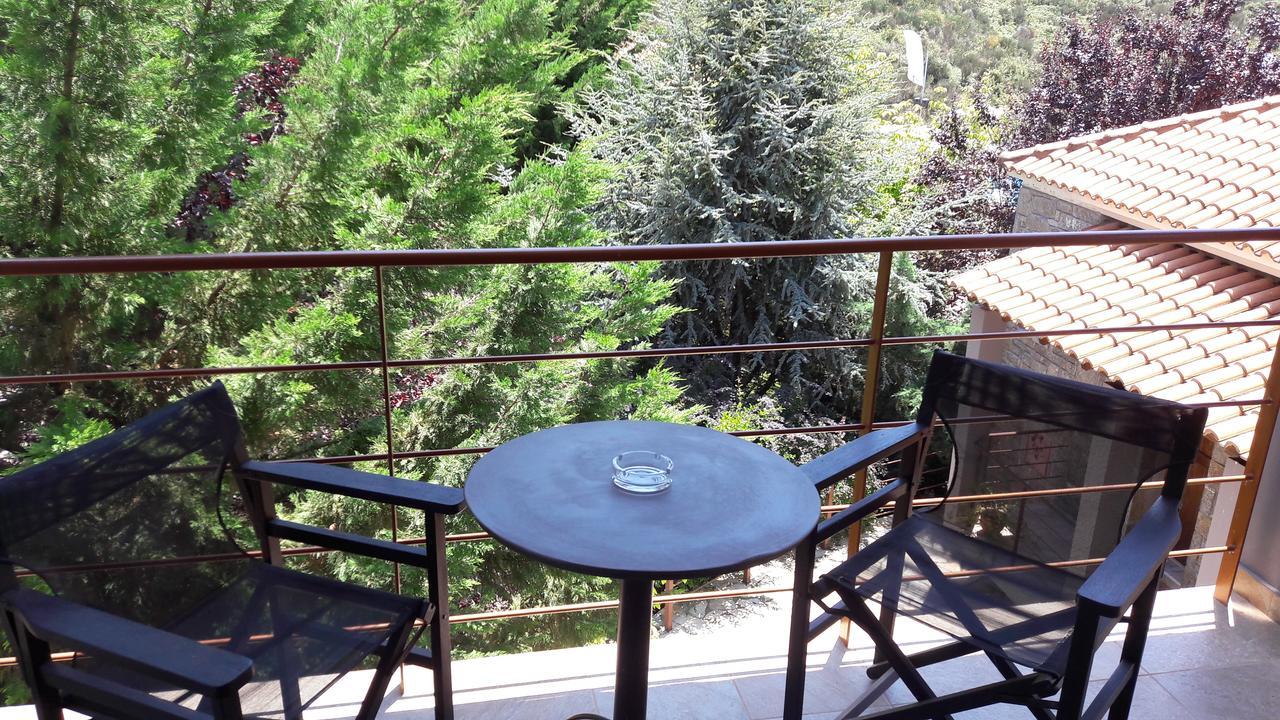 Apollonion Hotel 안드리차이나 외부 사진